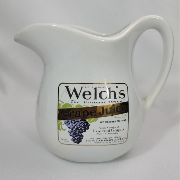 Vtg Welch's Grape Juice Advertisement Ceramic Pitcher USA - Picture 1 of 16